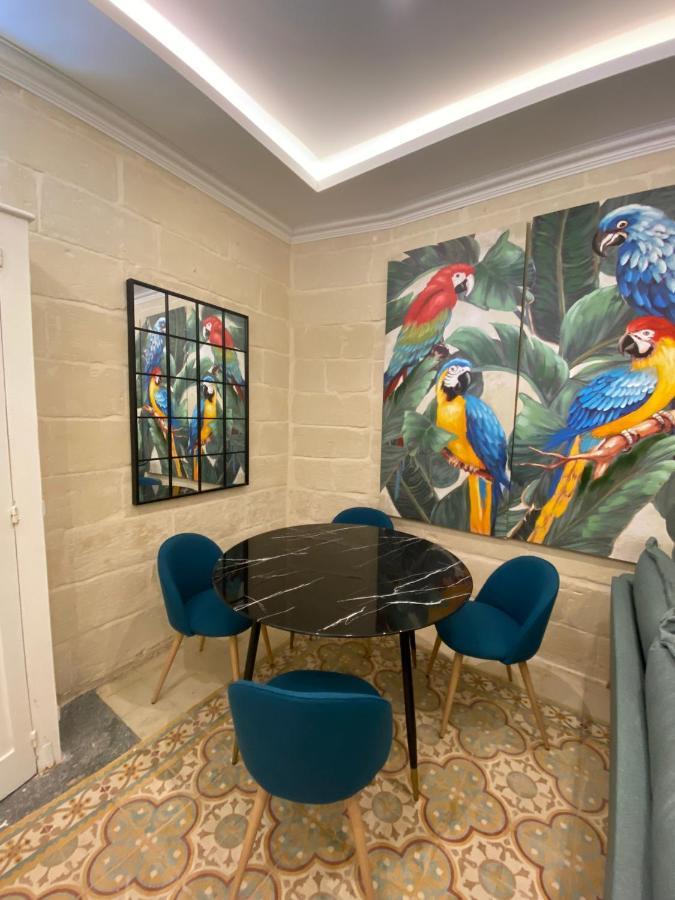 Saint Julian's Typical Maltese Maisonette In St.Julians מראה חיצוני תמונה